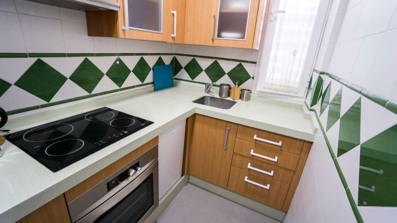 Encantador Apartamento En San Julian Séville